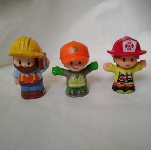3 fisher price little people